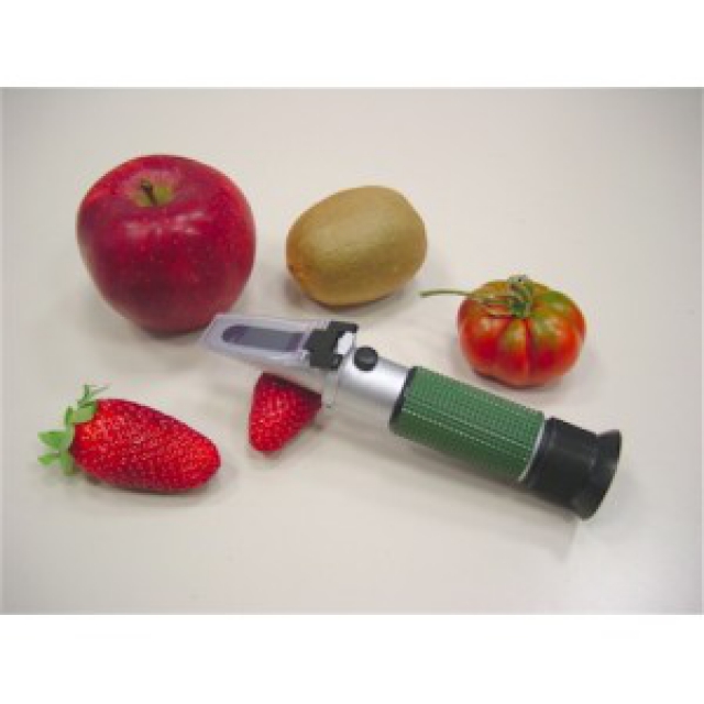 Refractometer for fruit and grapes