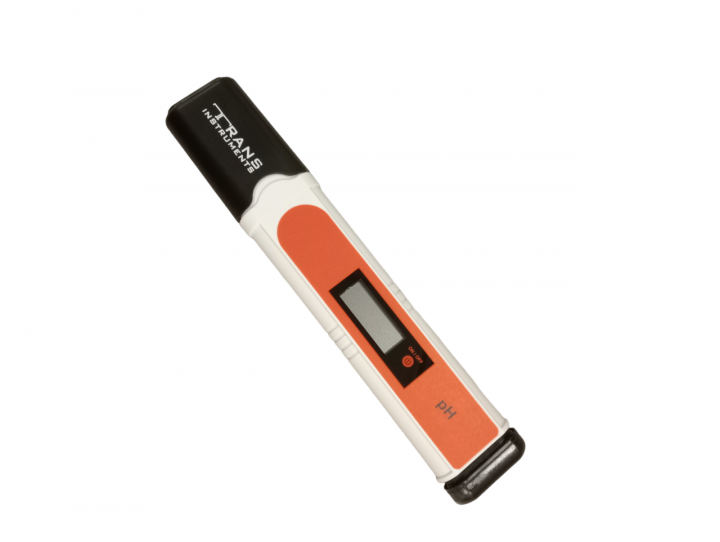 Digital pH meter