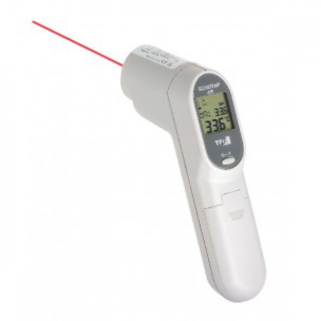Infrared thermometer with pointing