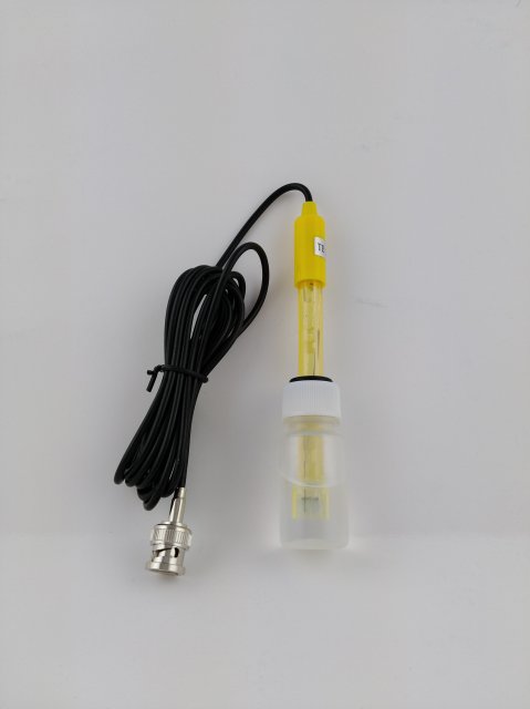 ph electrode for liquids