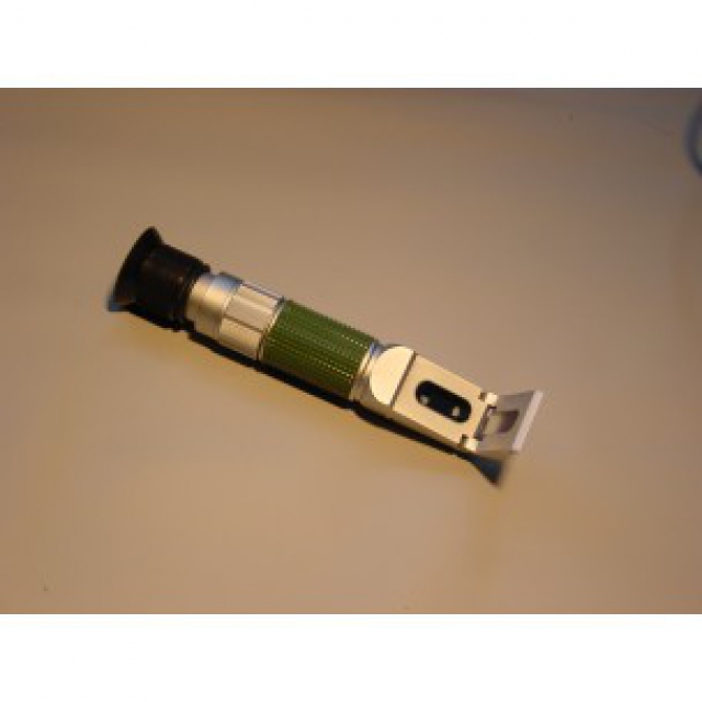 Refractometers for fruit juices and jams